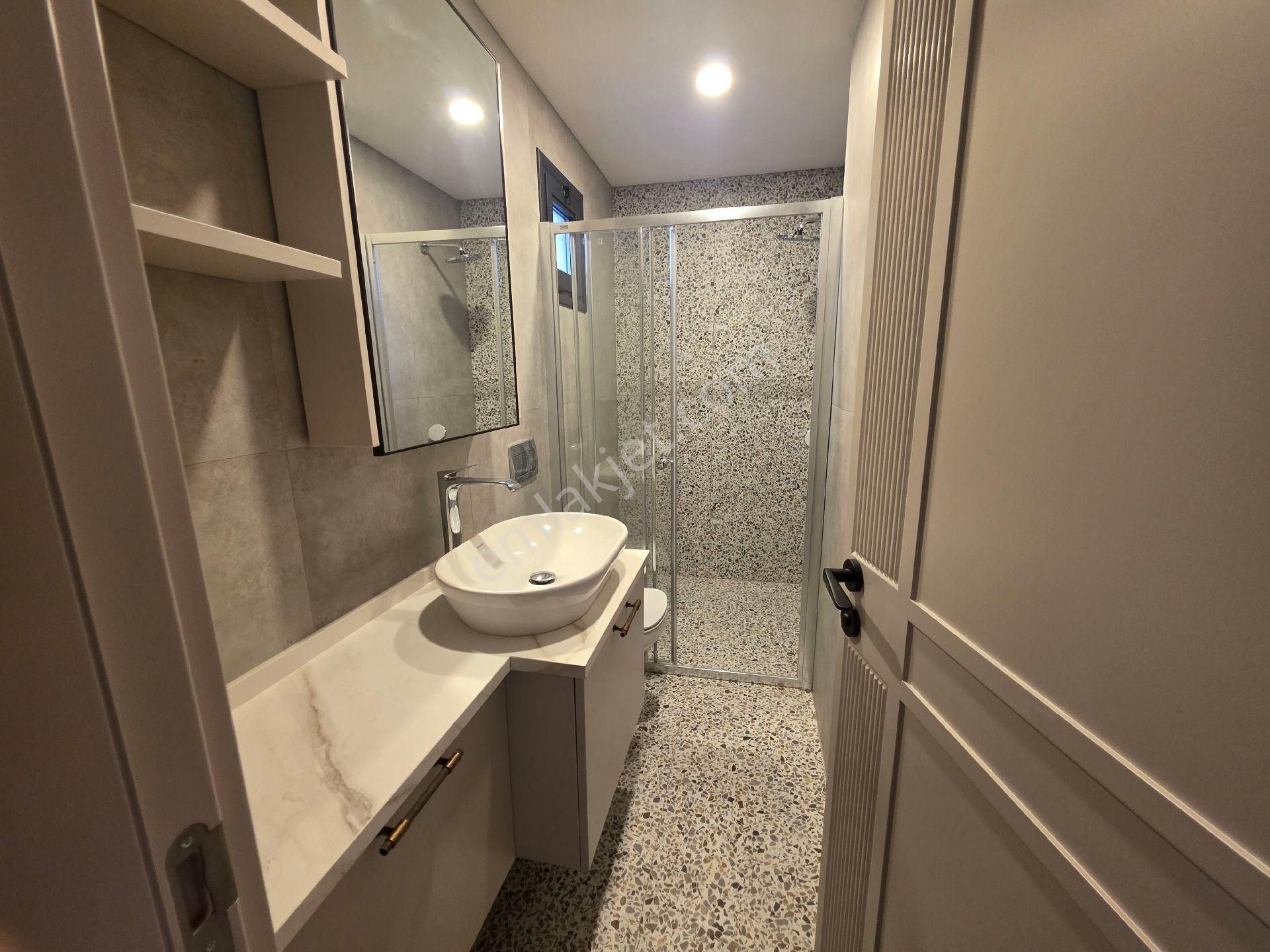 Kuşadası Satılık 4+1 Villa - Görsel 17