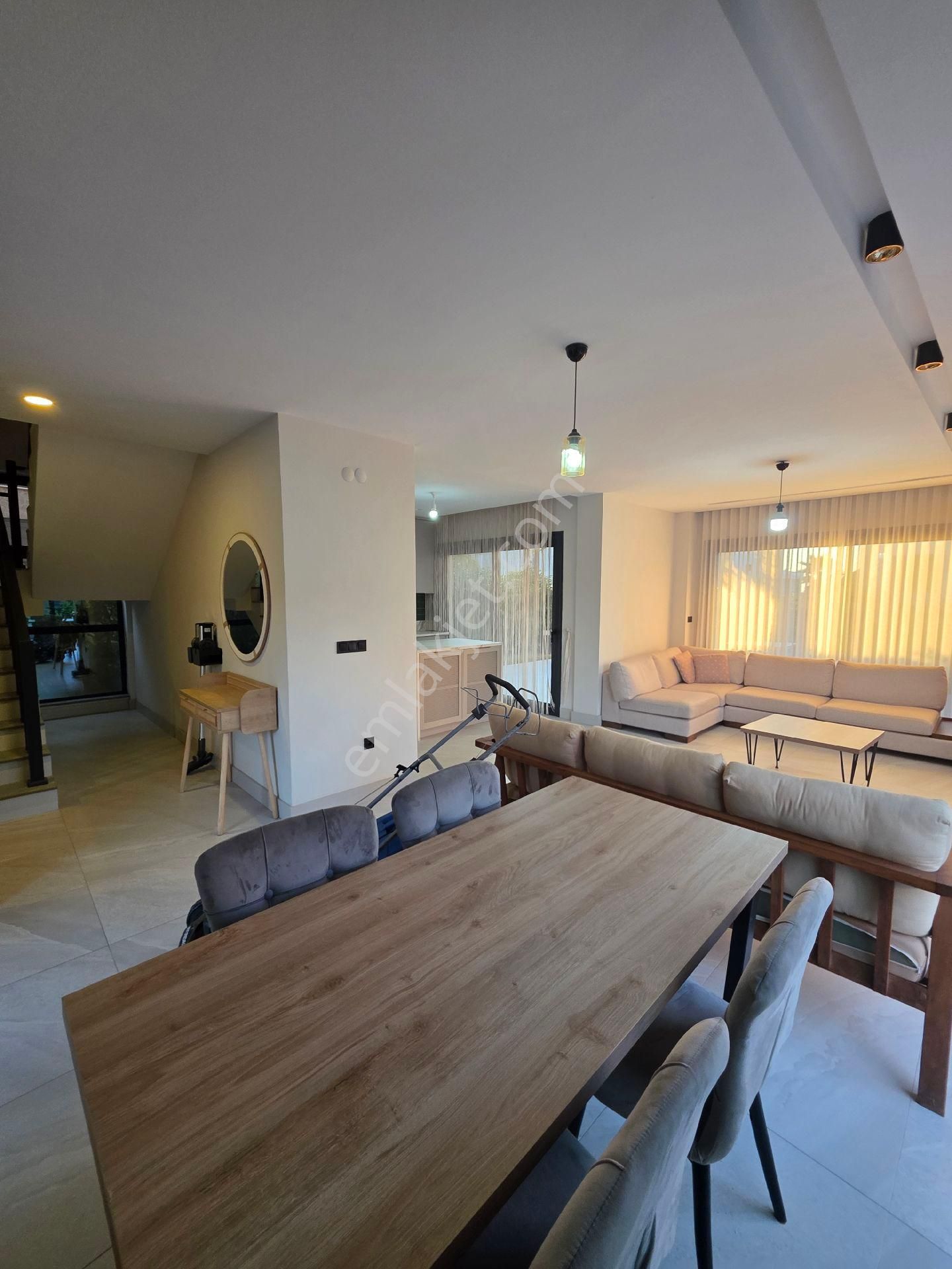 Kuşadası Satılık 4+1 Villa - Görsel 5