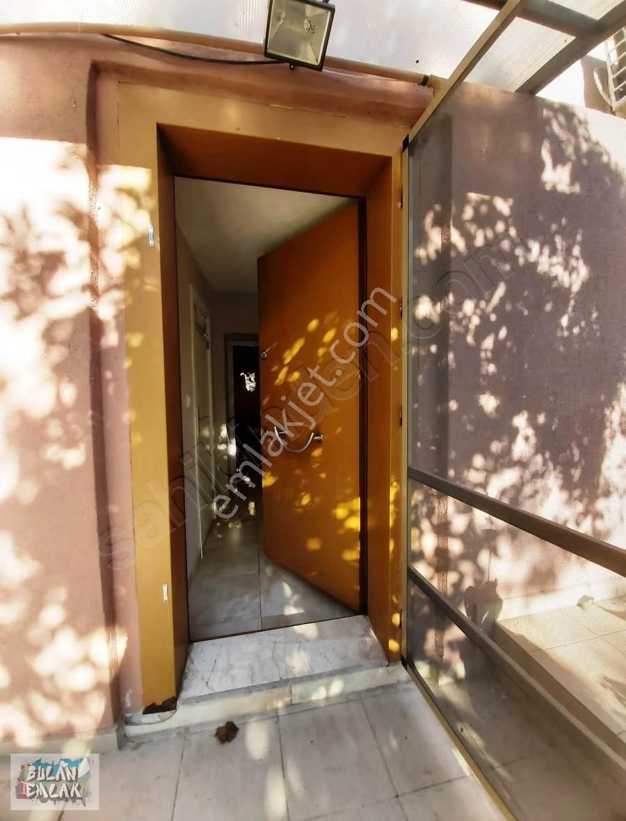 Bulan'dan Ortaköy Balmumcu Arası Eşyalı Otoparklı Bahçeli 1+1 - Görsel 29