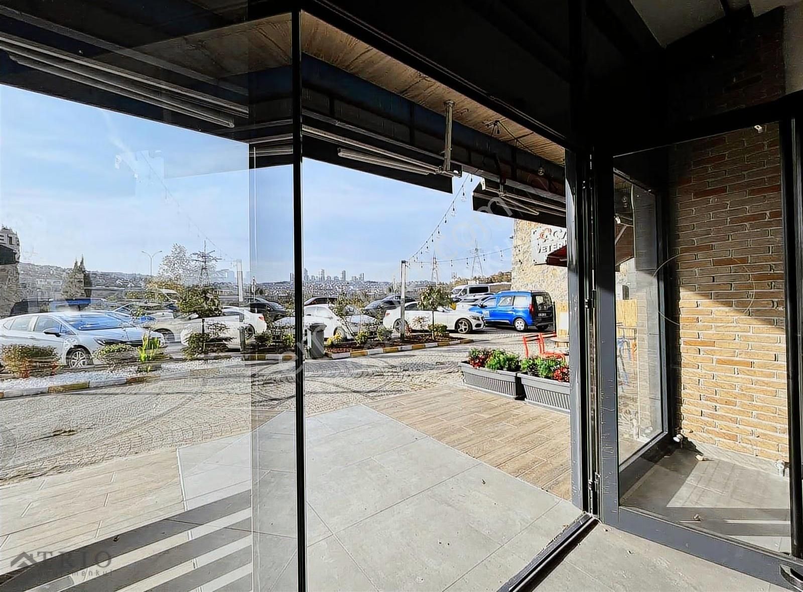 Bahçeşehir Konakları 120m2 Kiralık İki Katlı Dükkan&mağaza
