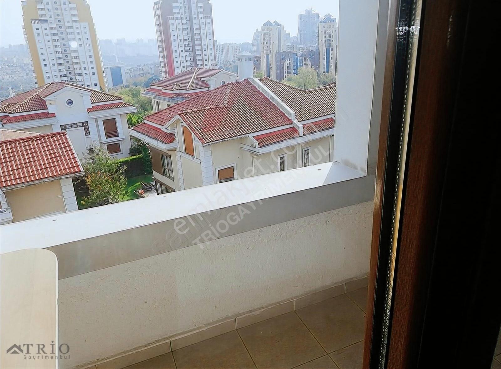 Bahçeşehir Spradon Evlerinde Havuz Manzaralı Satılık Üst Dublex - Görsel 10