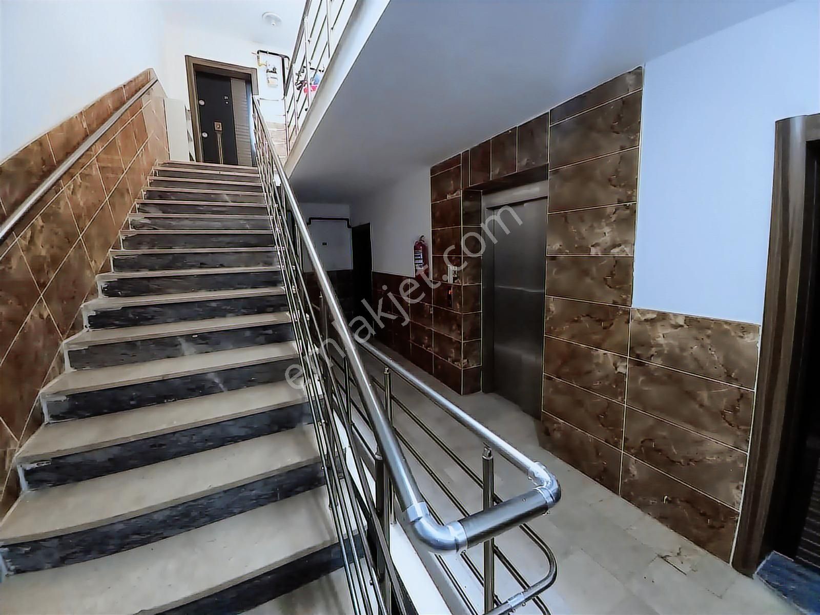 Yükseltepe'de 3+1 Yeni Bina Full Yapılı Asansörlü Kiralık Daire - Görsel 23