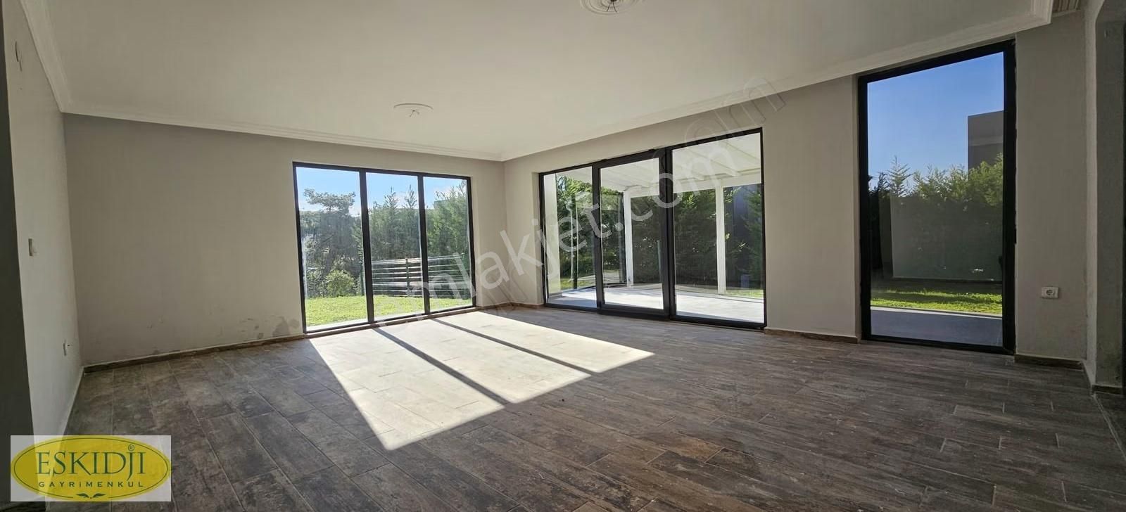 Çanakkale Kale Country'de Site İçi Bahçeli 4+2 Lüks Yaşam - Görsel 4