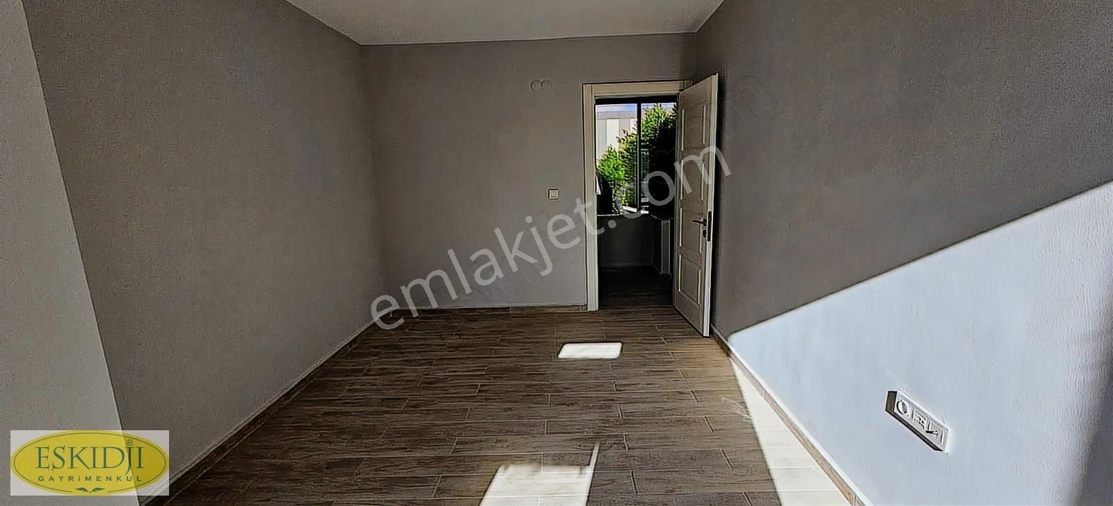 Çanakkale Kale Country'de Site İçi Bahçeli 4+2 Lüks Yaşam - Görsel 12