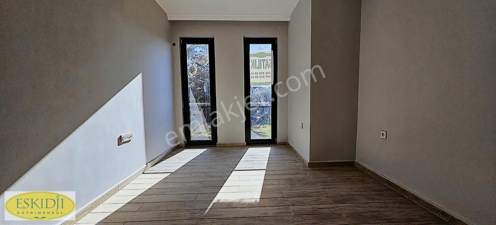 Çanakkale Kale Country'de Site İçi Bahçeli 4+2 Lüks Yaşam - Görsel 5