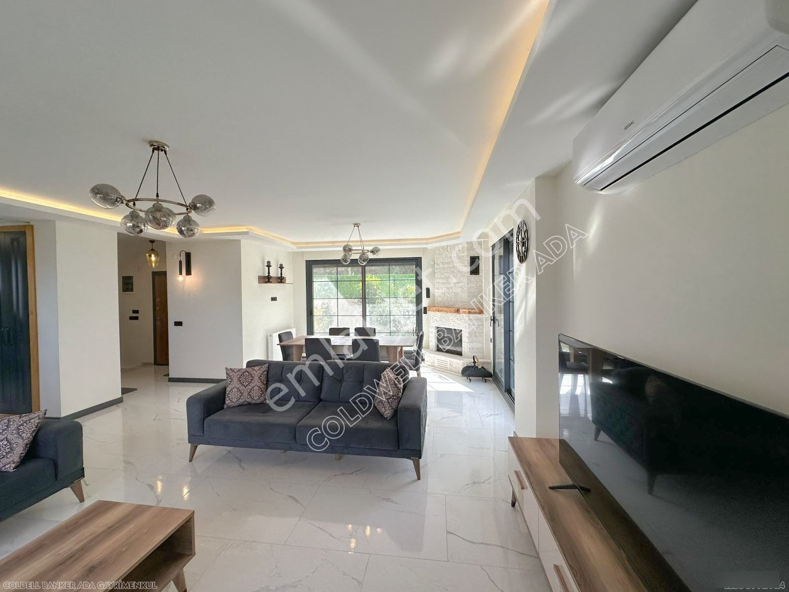 Kuşadası Yaylaköy'de Deniz Manzaralı, Çift Bağımsız Bölümlü 4+2 - Görsel 17