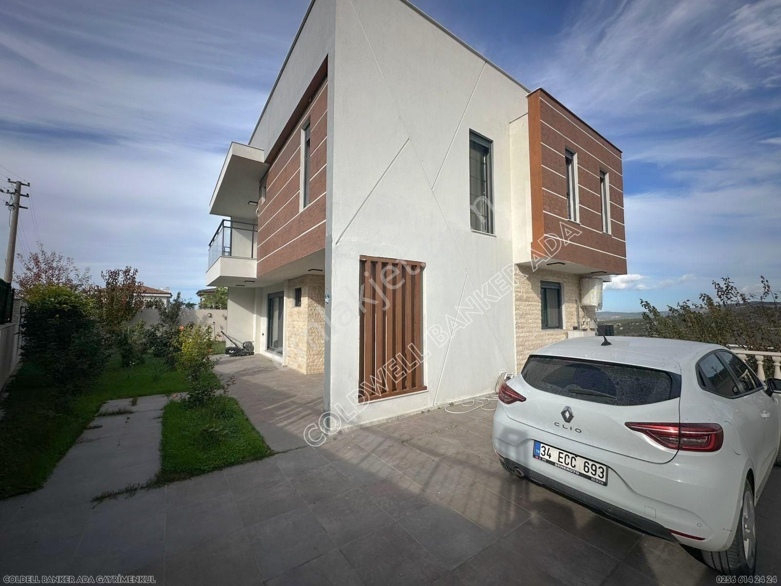 Kuşadası Yaylaköy'de Deniz Manzaralı, Çift Bağımsız Bölümlü 4+2 - Görsel 12