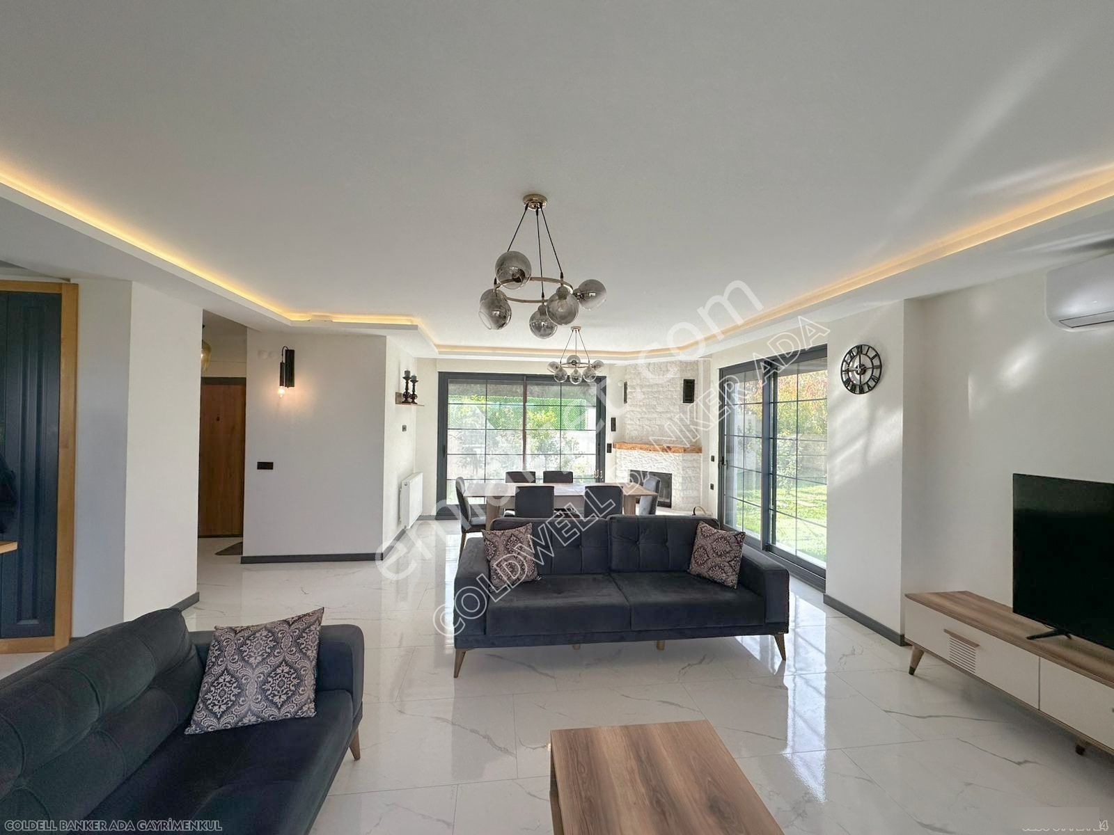 Kuşadası Yaylaköy'de Deniz Manzaralı, Çift Bağımsız Bölümlü 4+2 - Görsel 18