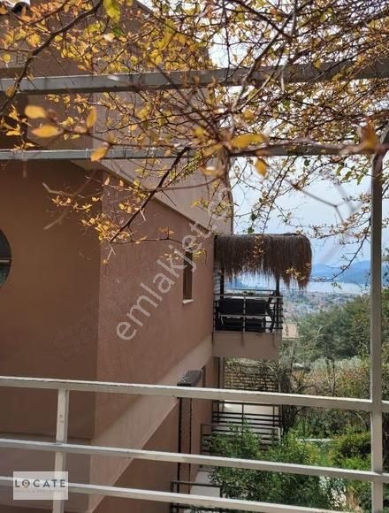 Locateden Göcekte Deniz Manzaralı Satılık Villa - Görsel 2