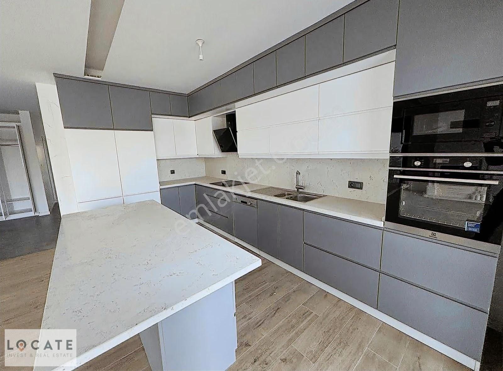 Locate'den Urla Kuşçular'da Havuzlu Kiralık 5+1 Lüks Villa - Görsel 3