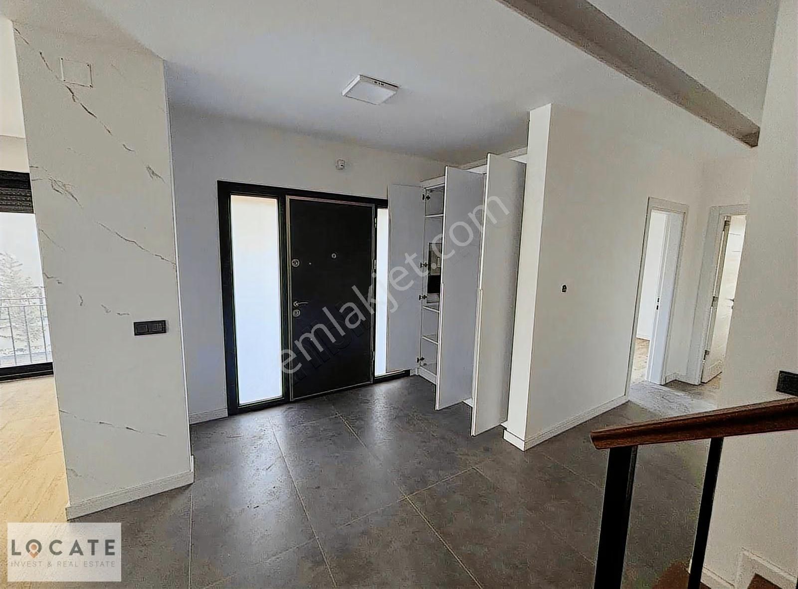 Locate'den Urla Kuşçular'da Havuzlu Kiralık 5+1 Lüks Villa - Görsel 12