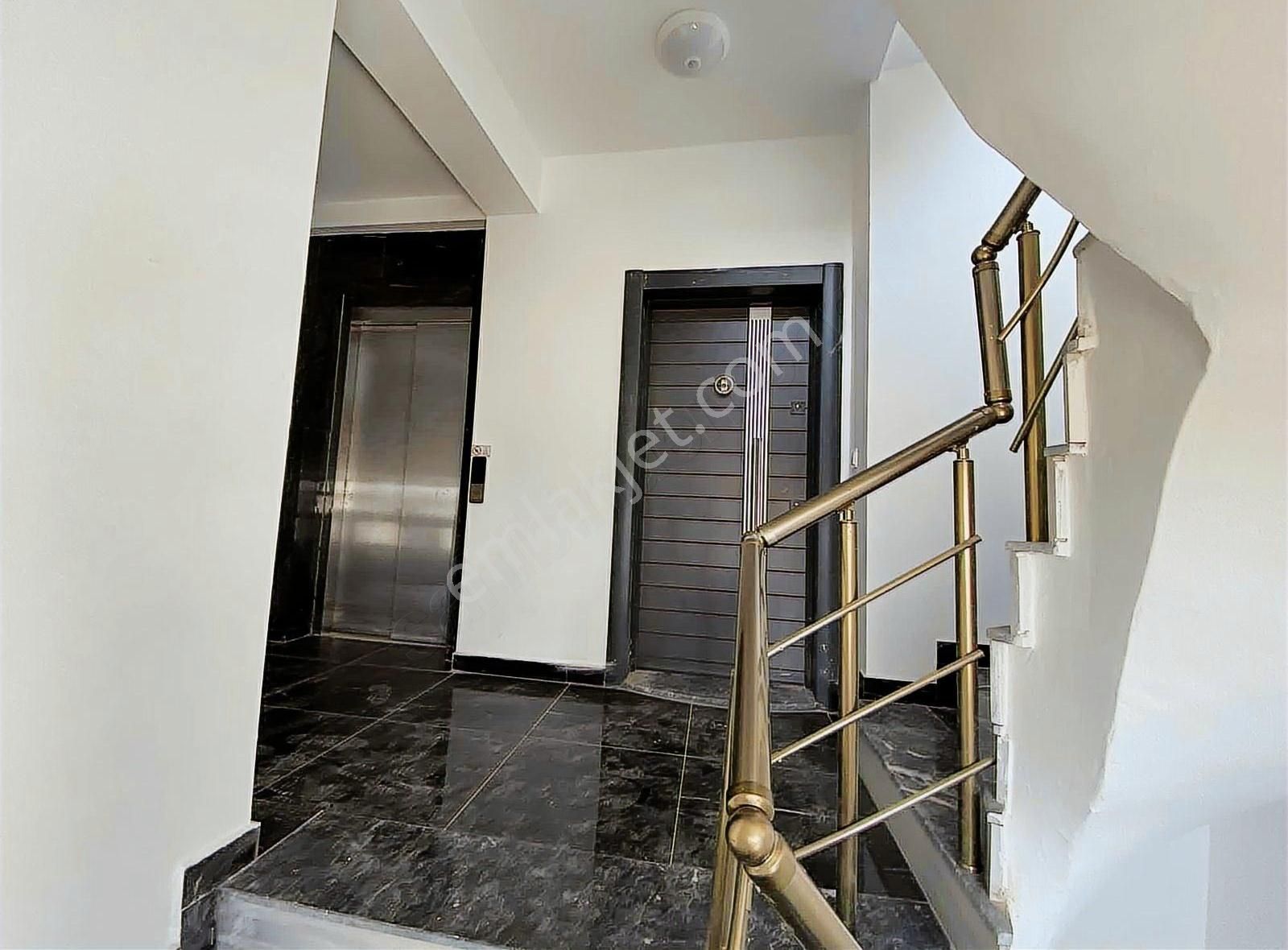 Fevzi Çakmak'ta Ara Katta 60 M2 1+1 Fırsatt - Görsel 8