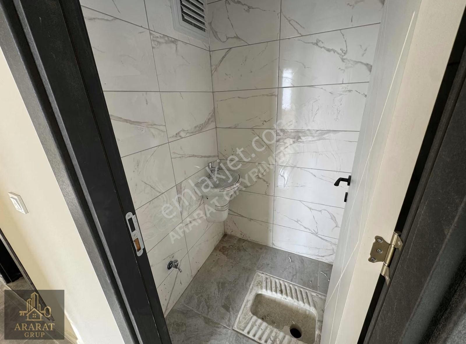 Esenler Tuna Vadi Sitesinde Satılık Fırsat 2+1 Fırsat Daire - Görsel 7