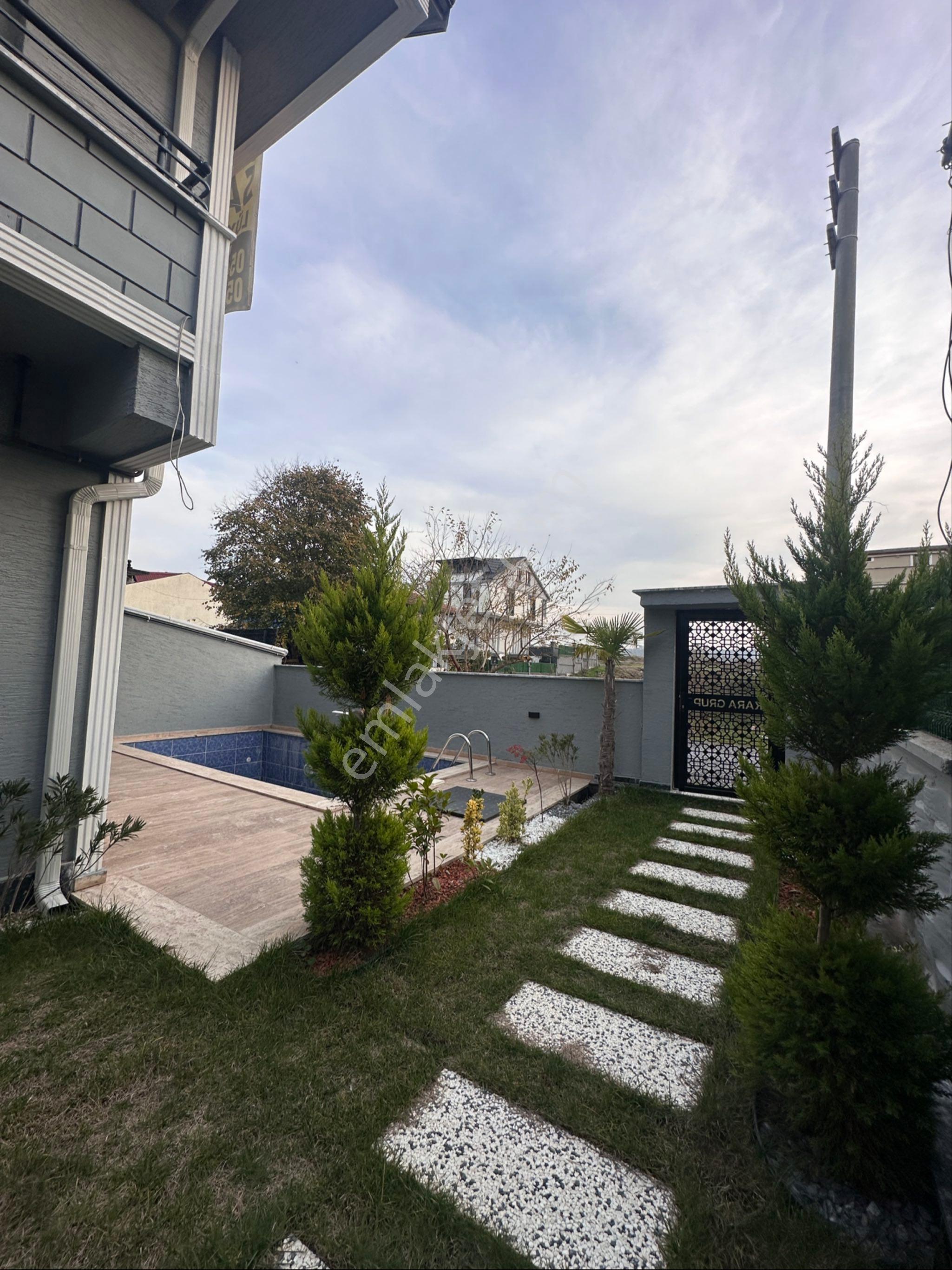 Üstüner Gayrimenkul'den Sakarya Kocaali'de 4+1 Satılık Havuzlu Villa - Görsel 5