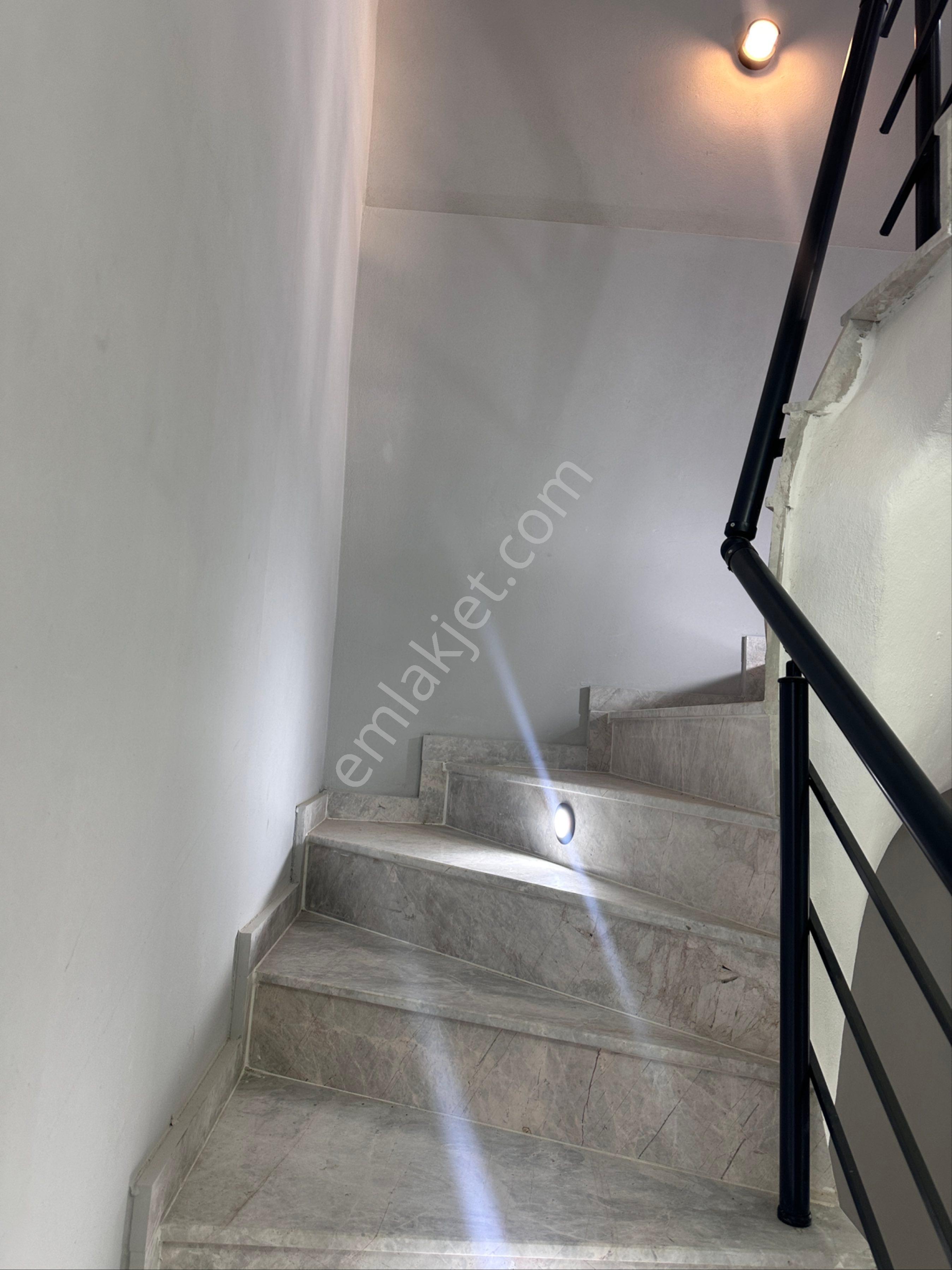 Üstüner Gayrimenkul'den Sakarya Kocaali'de 4+1 Satılık Havuzlu Villa - Görsel 26