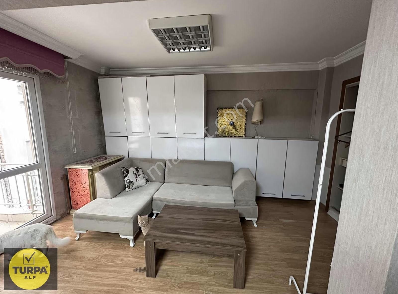 Alsancak 2. Kordonda Satılık 3+1 Arakat Daire - Görsel 19