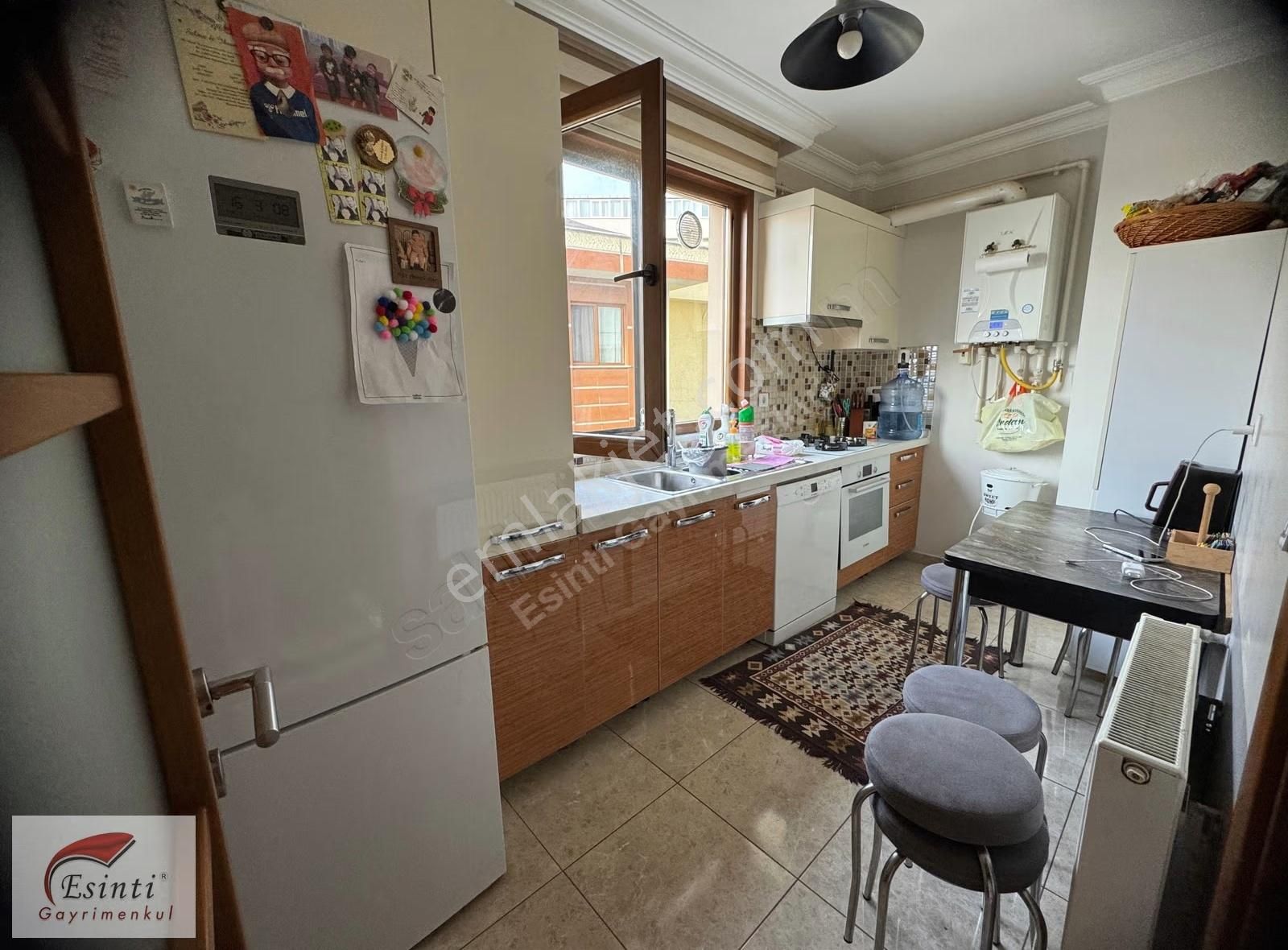 İnönü Mah.'de Ulaşıma, Marketlere, Üniversiteye Yakın Genç 3+1 - Görsel 34