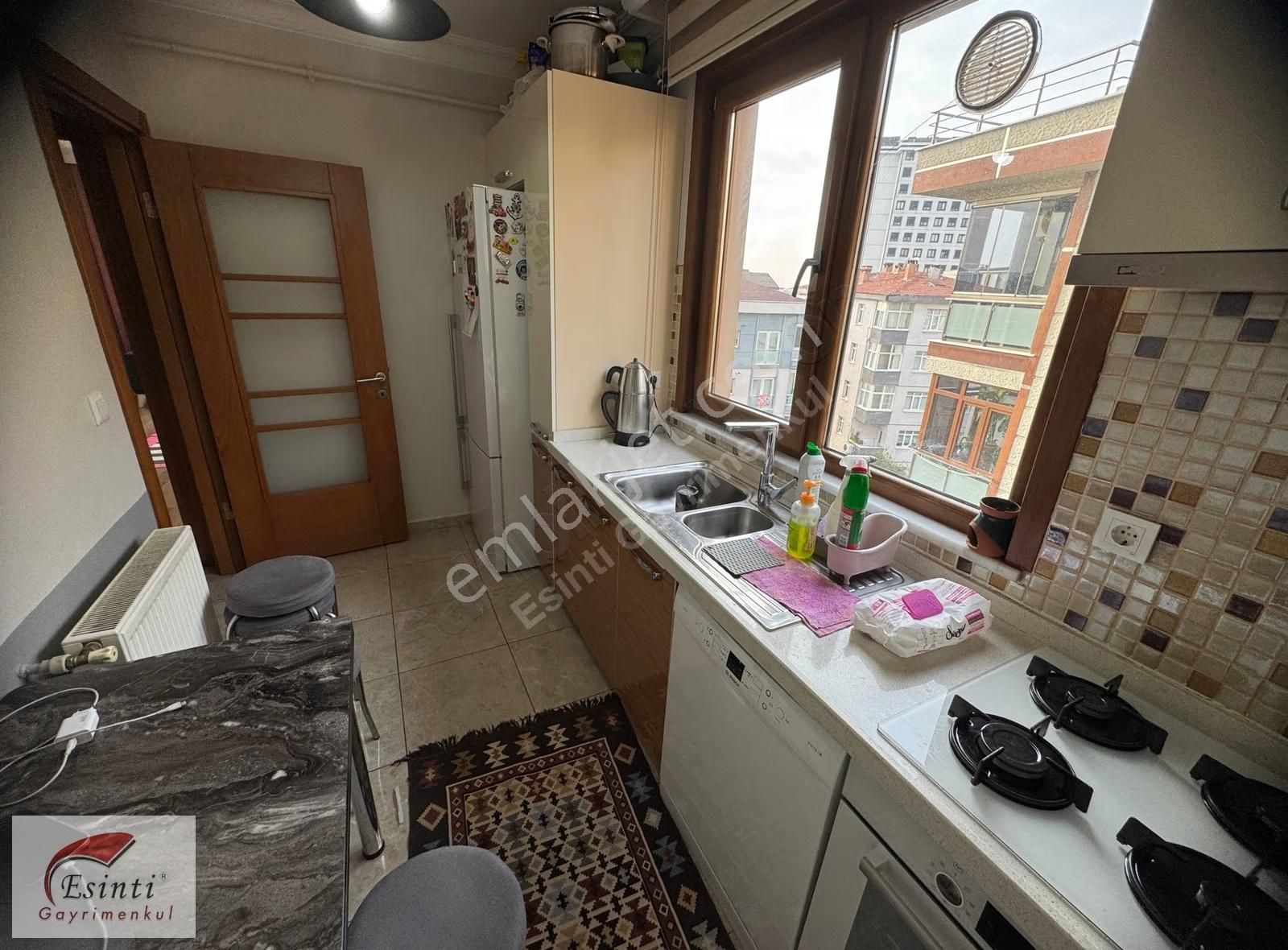 İnönü Mah.'de Ulaşıma, Marketlere, Üniversiteye Yakın Genç 3+1 - Görsel 13