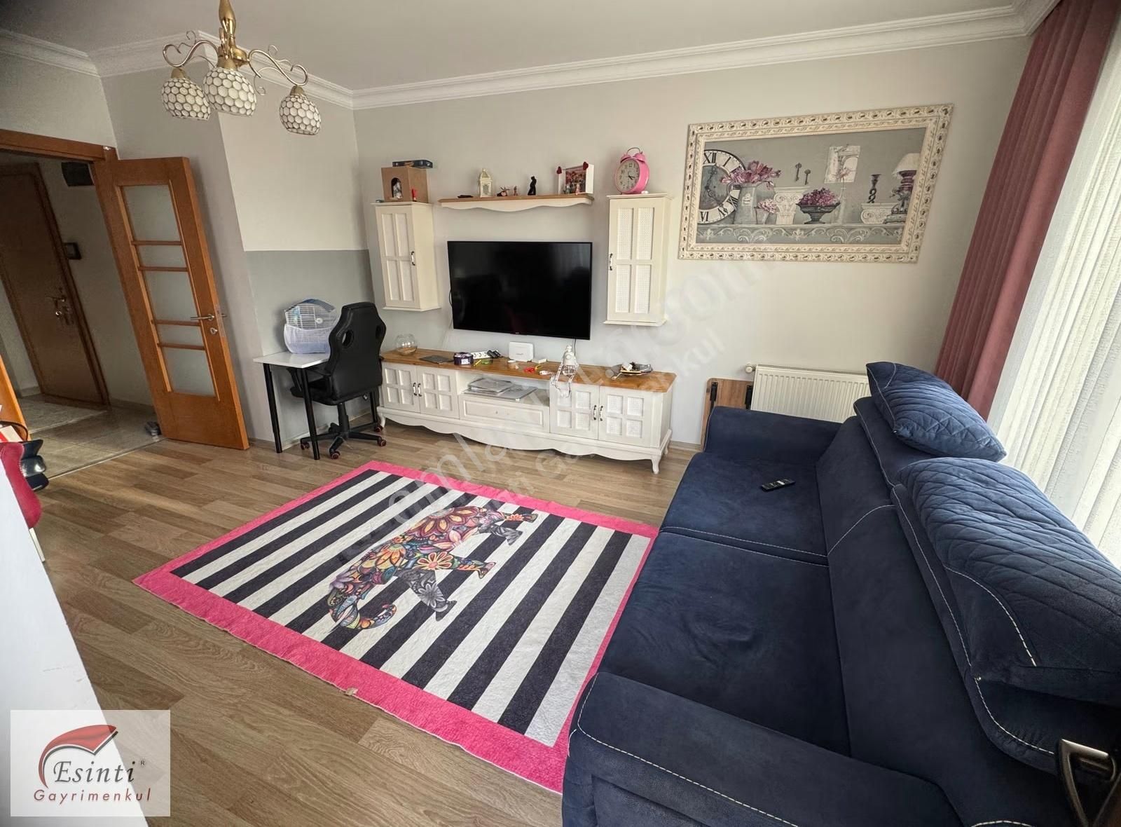 İnönü Mah.'de Ulaşıma, Marketlere, Üniversiteye Yakın Genç 3+1 - Görsel 19