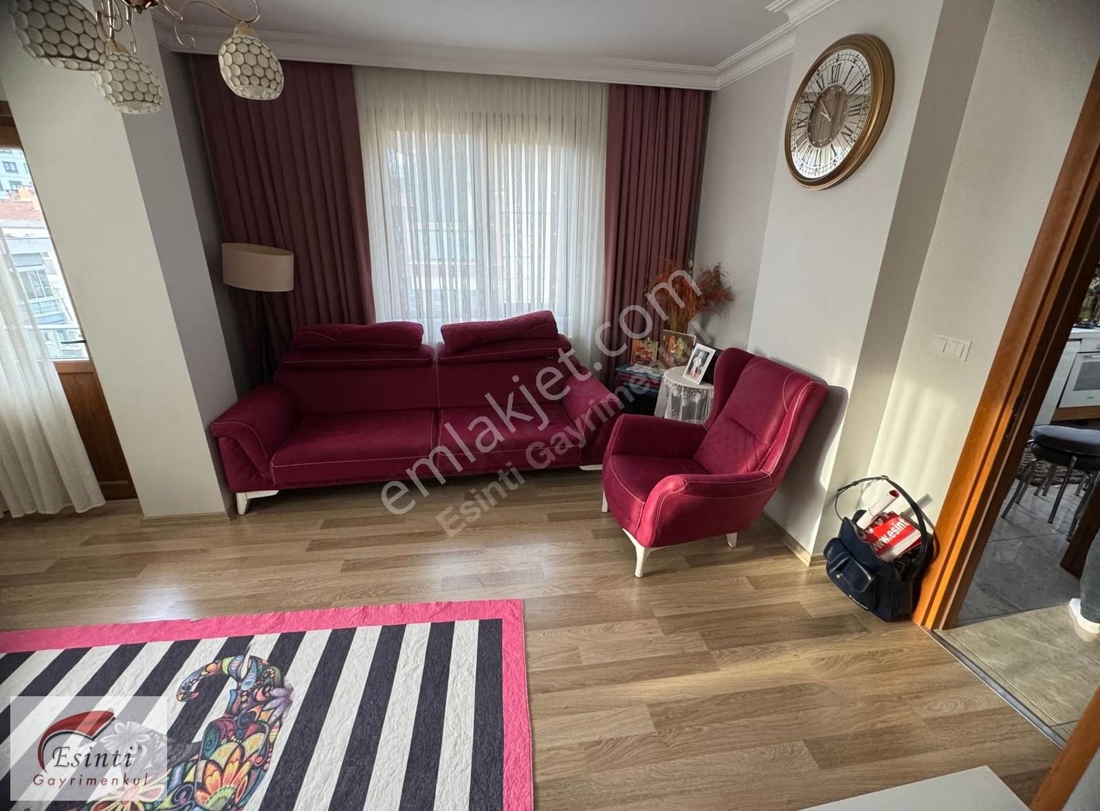 İnönü Mah.'de Ulaşıma, Marketlere, Üniversiteye Yakın Genç 3+1 - Görsel 33