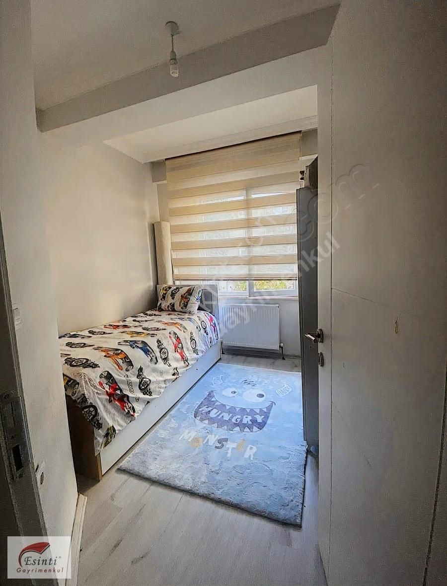 Esinti'den Zümrütevler Mahallesinde Metroya Yakın 2+1 Daire - Görsel 15