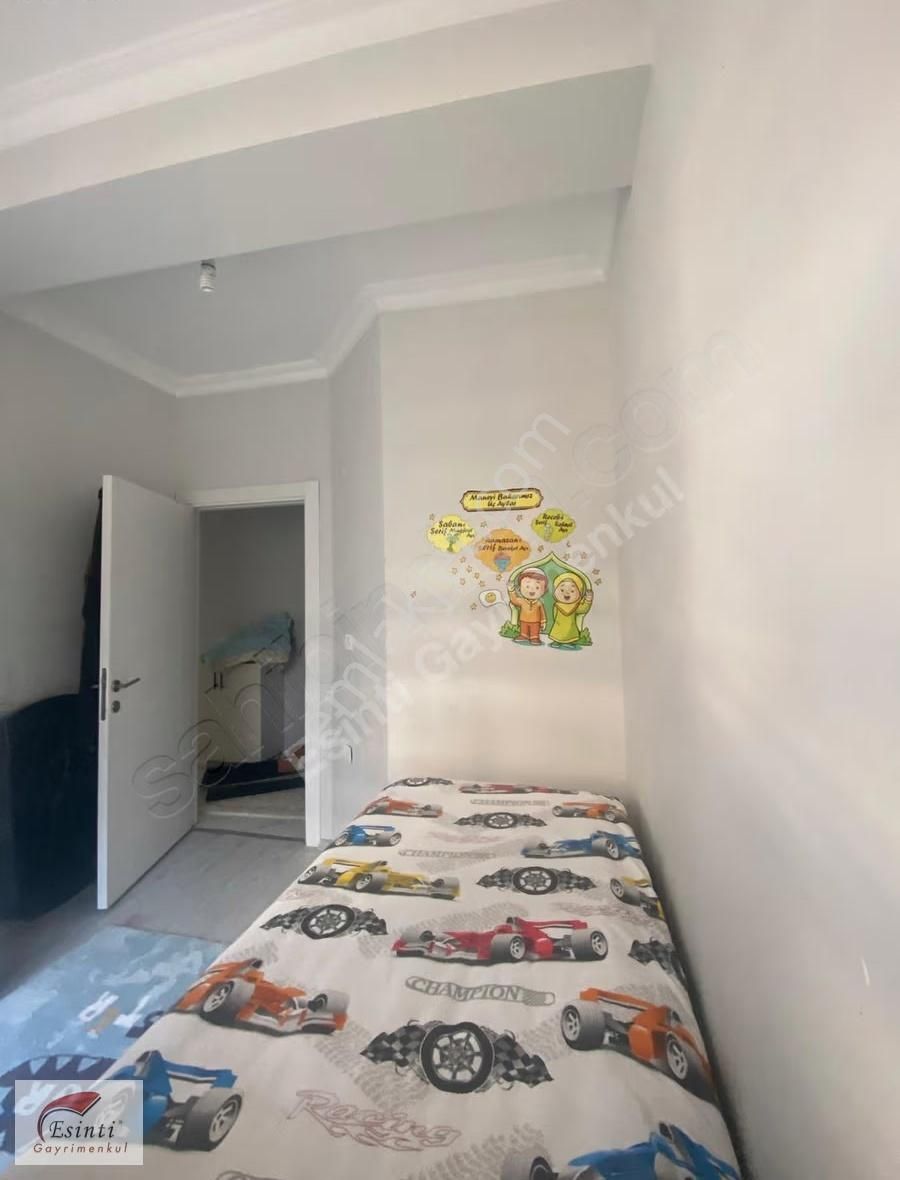 Esinti'den Zümrütevler Mahallesinde Metroya Yakın 2+1 Daire - Görsel 28