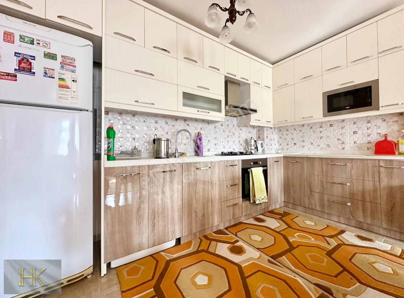 Uncalı Ana Caddede Güney Cephe 3+1 Eşyalı 150m2 Kiralık Daire - Görsel 8