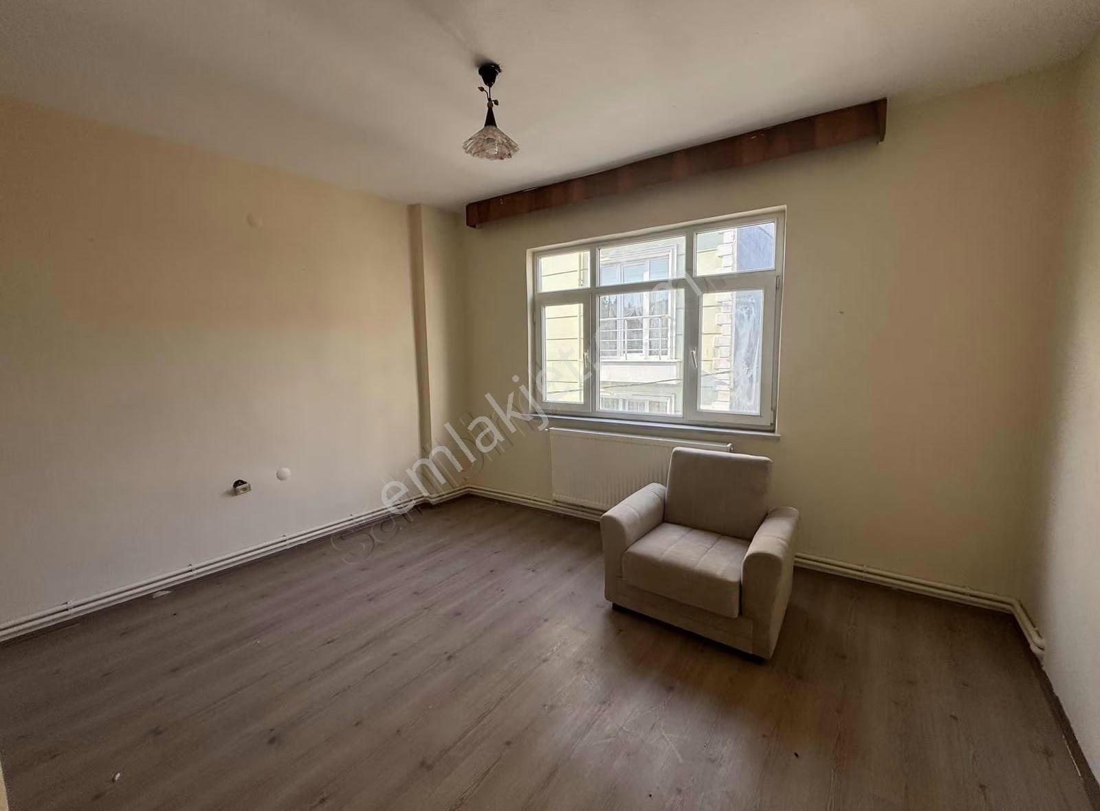 Tema Emlaktan Çiflikönü Mah Arakat Kiralık 2+1 Daire - Görsel 11