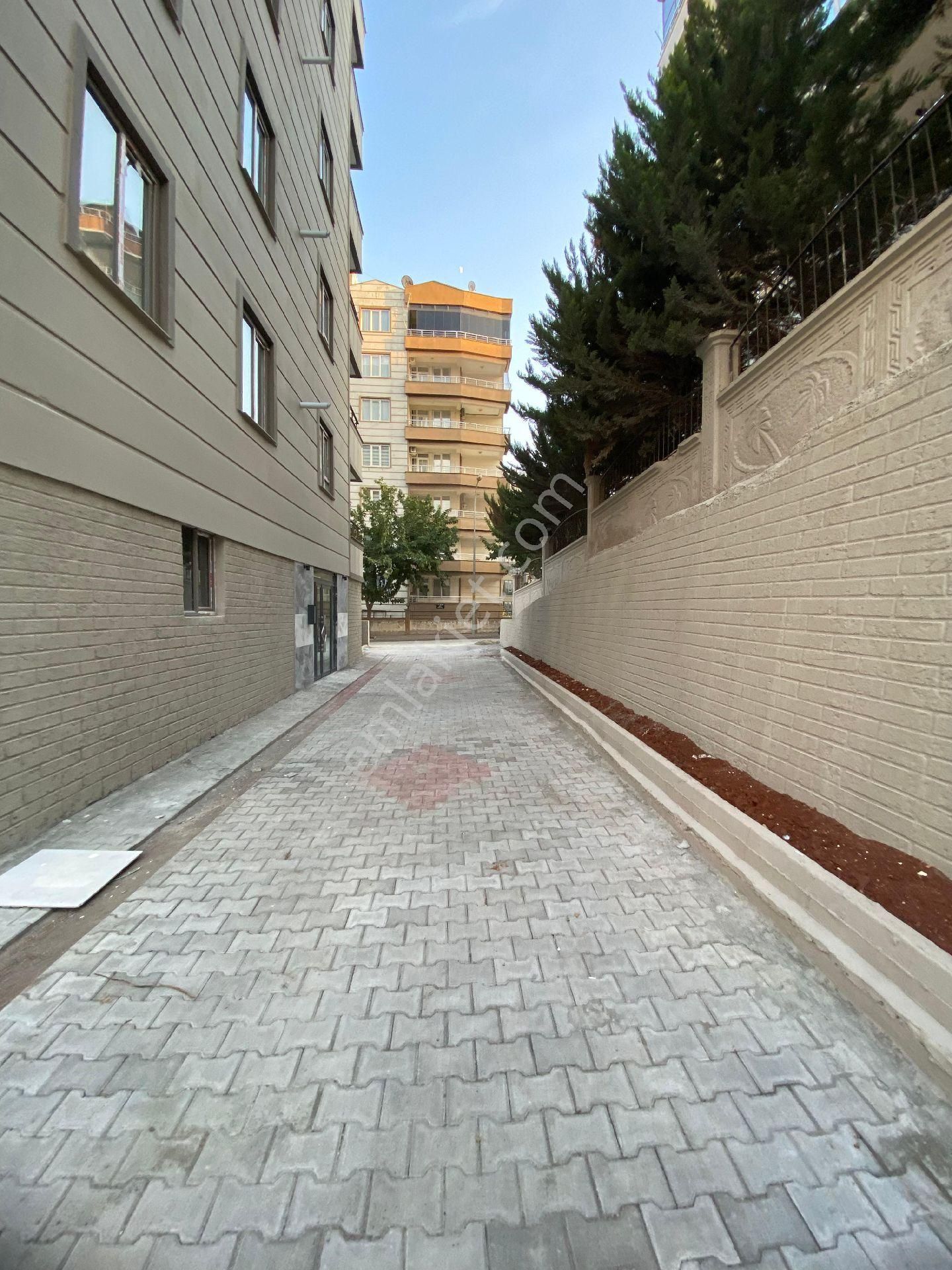 Akpiyar'da Süper Konumda Uygun 4+0 Sıfır Daire - Görsel 25