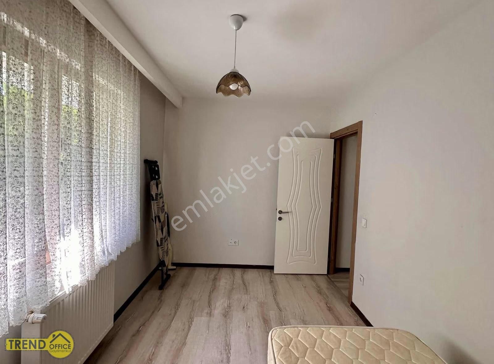Mudanya Siteler Mah. Site İçerisinde Satılık 2+1 Eşyalı Daire - Görsel 17