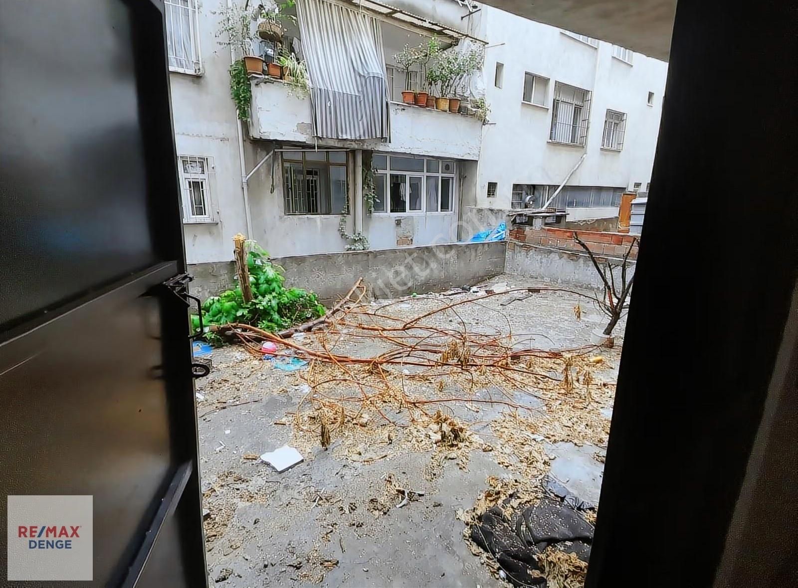 Sultangazıde Kıralık Dükkan / Depo Tramvaya 5 Dakıka - Görsel 13