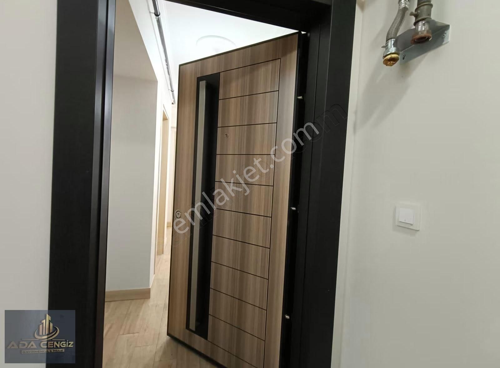 Serdivan Köprübaşında Oturuma Hazır 2+1 110 M2 Lüks Daire - Görsel 2