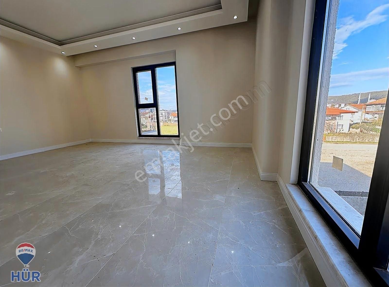 Remax Hür Ayfer Sever'den Kiralık Sıfır 3+1 Daire - Görsel 33