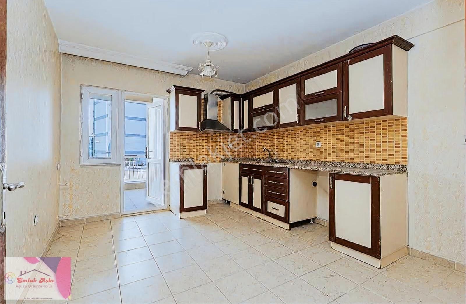 Mark Antalya Çok Yakını Ferah Asansörlü Arakat Daire