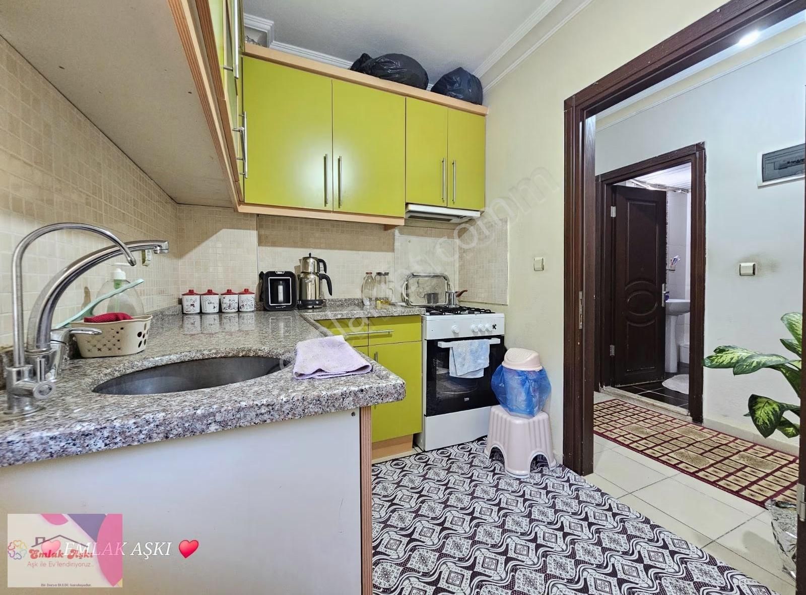 Kızıltoprak Güzeli Cadde Üstü Acil Satılık - Görsel 3