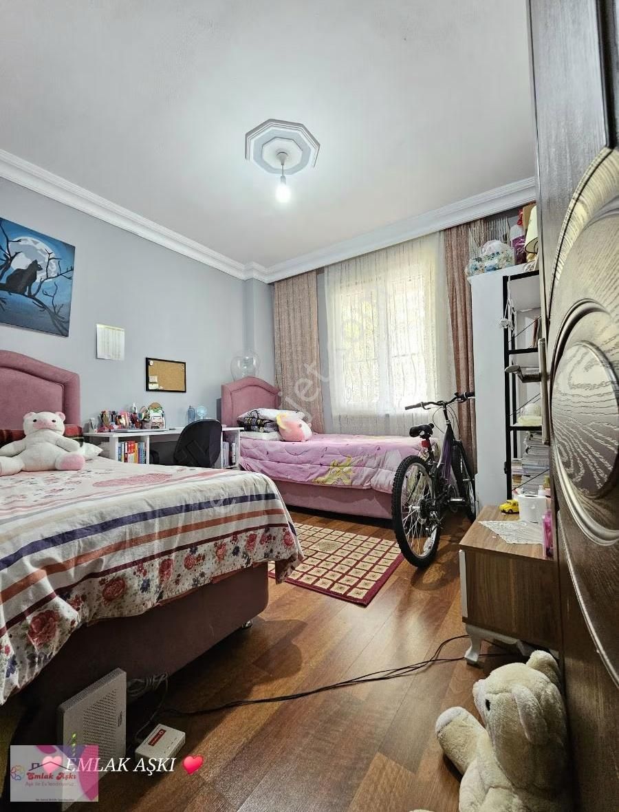 Kızıltoprak Güzeli Cadde Üstü Acil Satılık - Görsel 21