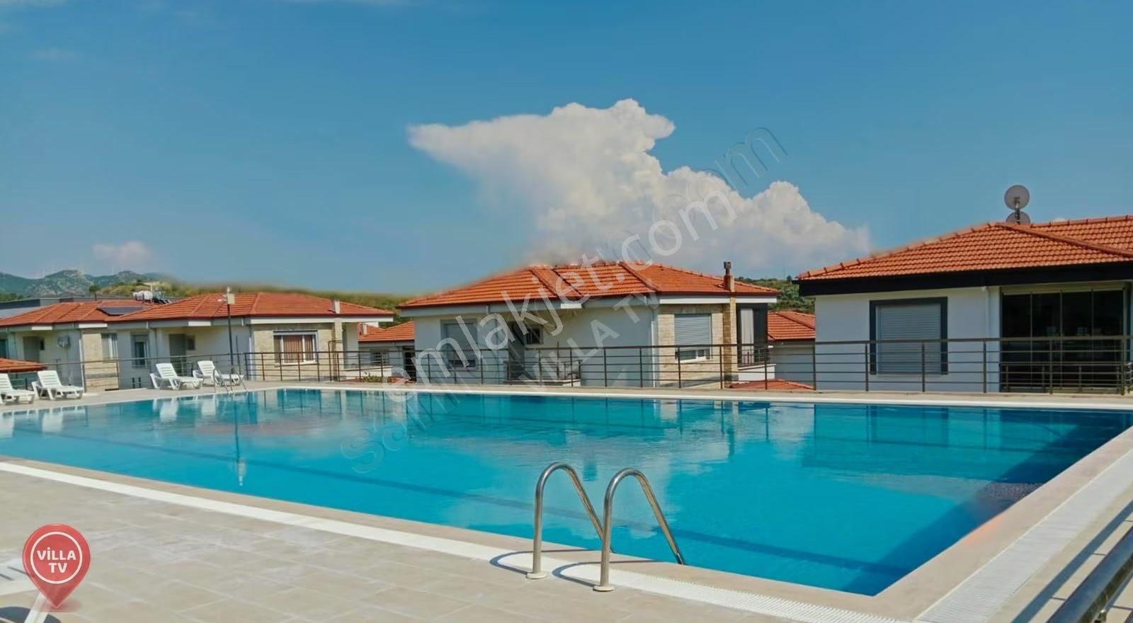 Daire Fiyatına Satılık Villa! Deniz Manzaralı - Görsel 6