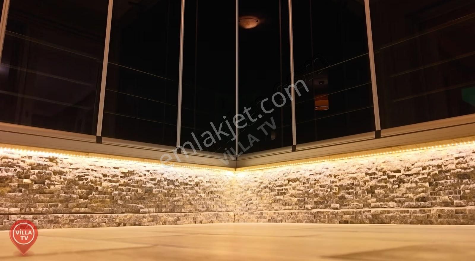 Daire Fiyatına Satılık Villa! Deniz Manzaralı - Görsel 24