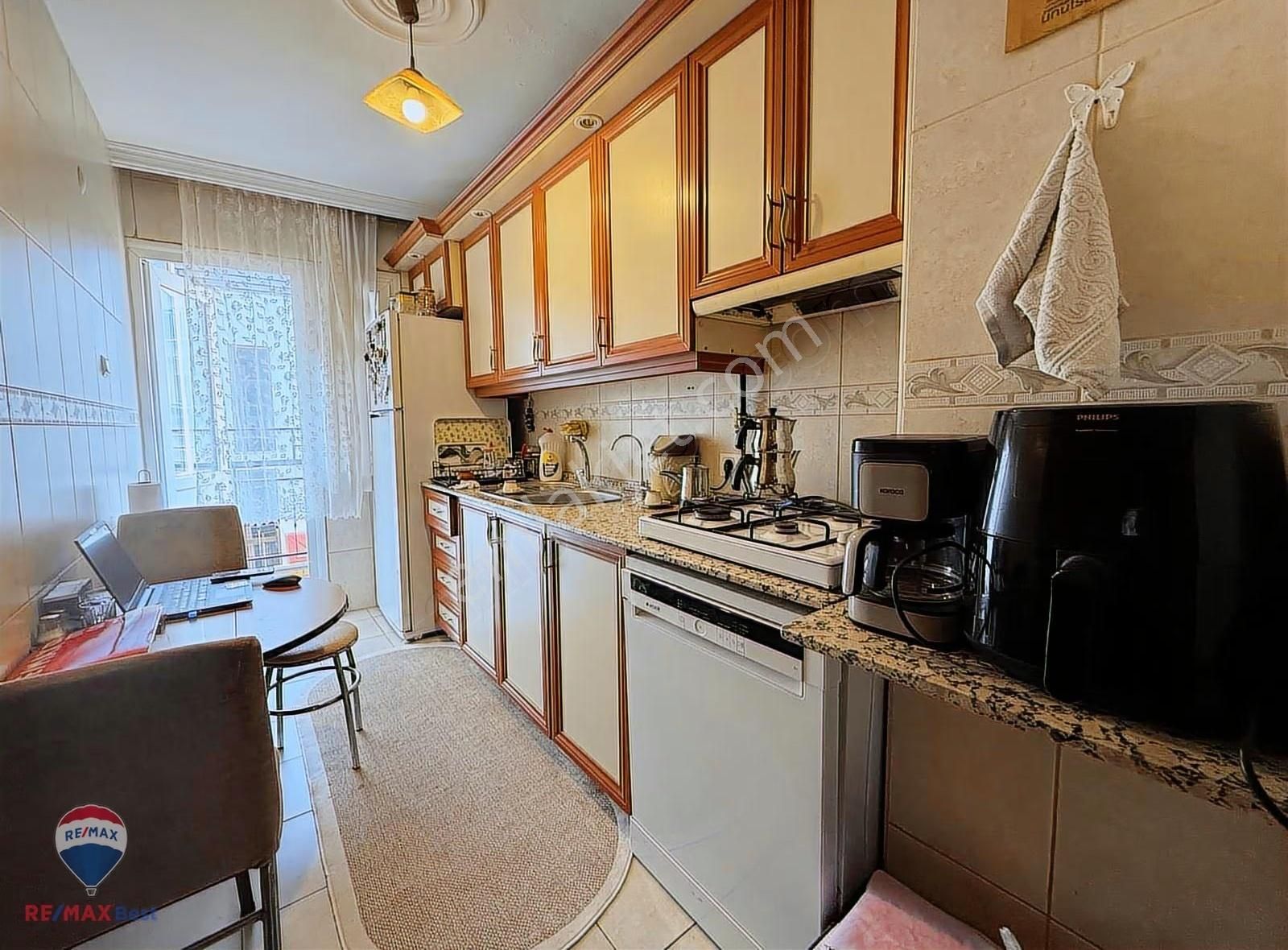 88 Remax Best'ten Nergiz Çarşı İçerisinde Köşe Konumda Satılık - Görsel 31