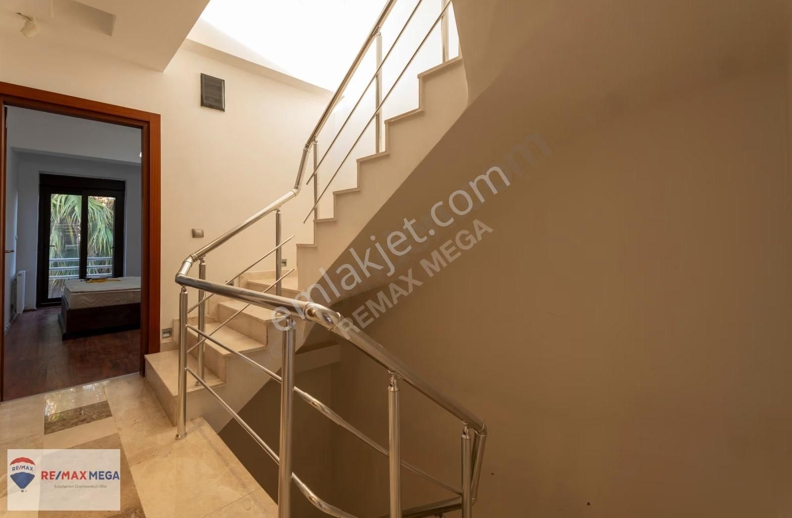 Pegasus Villalarında Lüks 6+1 Özel Havuz & Geniş Bahçe - Görsel 9