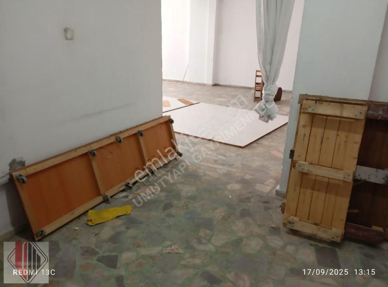 Bağcılar Kemalpaşa Mh 100 M2 Düz Ayak Giriş Dükkan - Görsel 8
