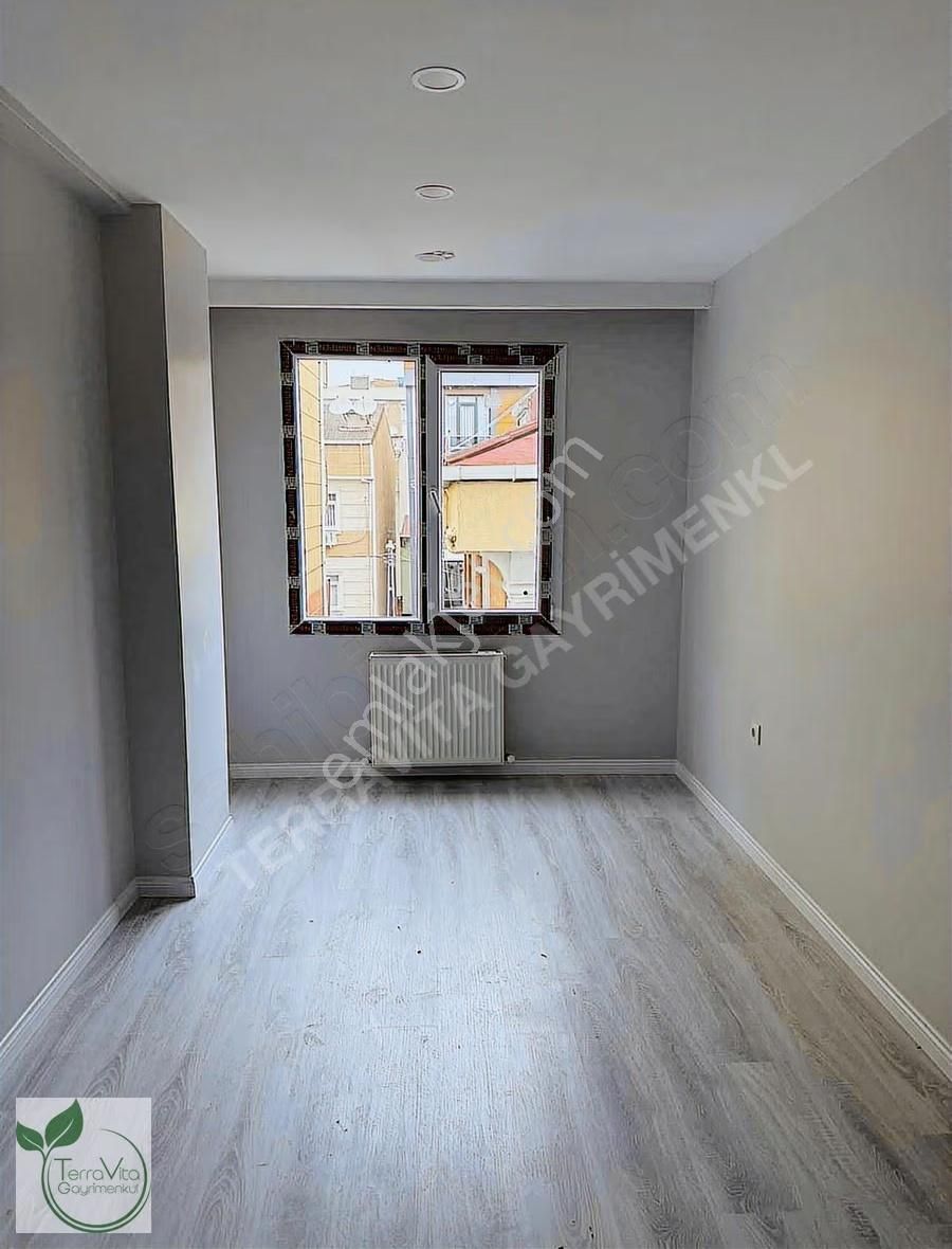 İnönü Mah. 165 M² Lüks Krediye Uygun Çift Teraslı Dubleks Modern - Görsel 33