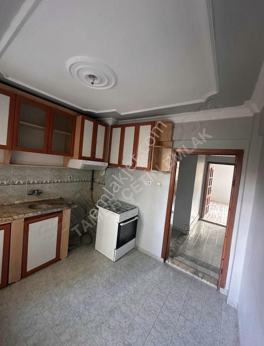 Çarşı Merkezde Kiralık - Görsel 8