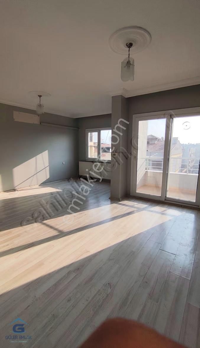 Turgutlu Altay Mahallesinde Geniş Ve Ferah 3+1 Kiralık Daire - Görsel 12