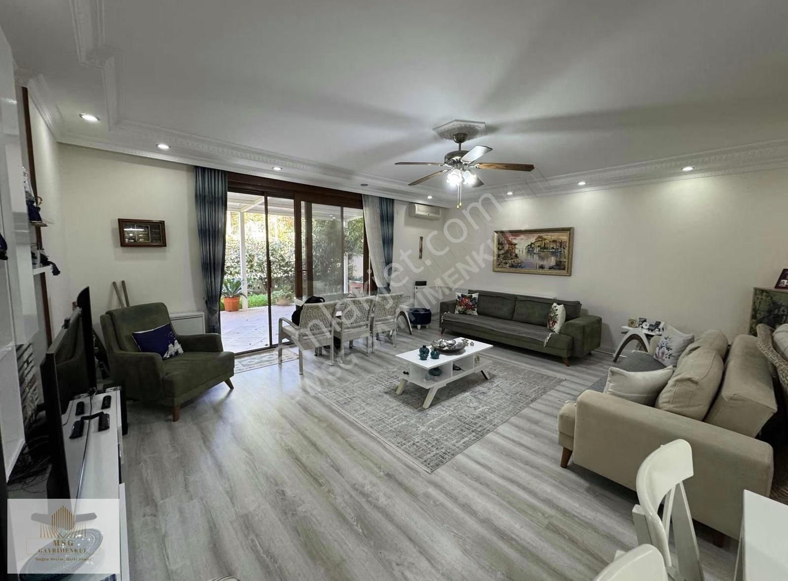 Msg'den Çeşme Ilıca Sahil Yakını Butik Sitede Modern 3+1 Villa - Görsel 15