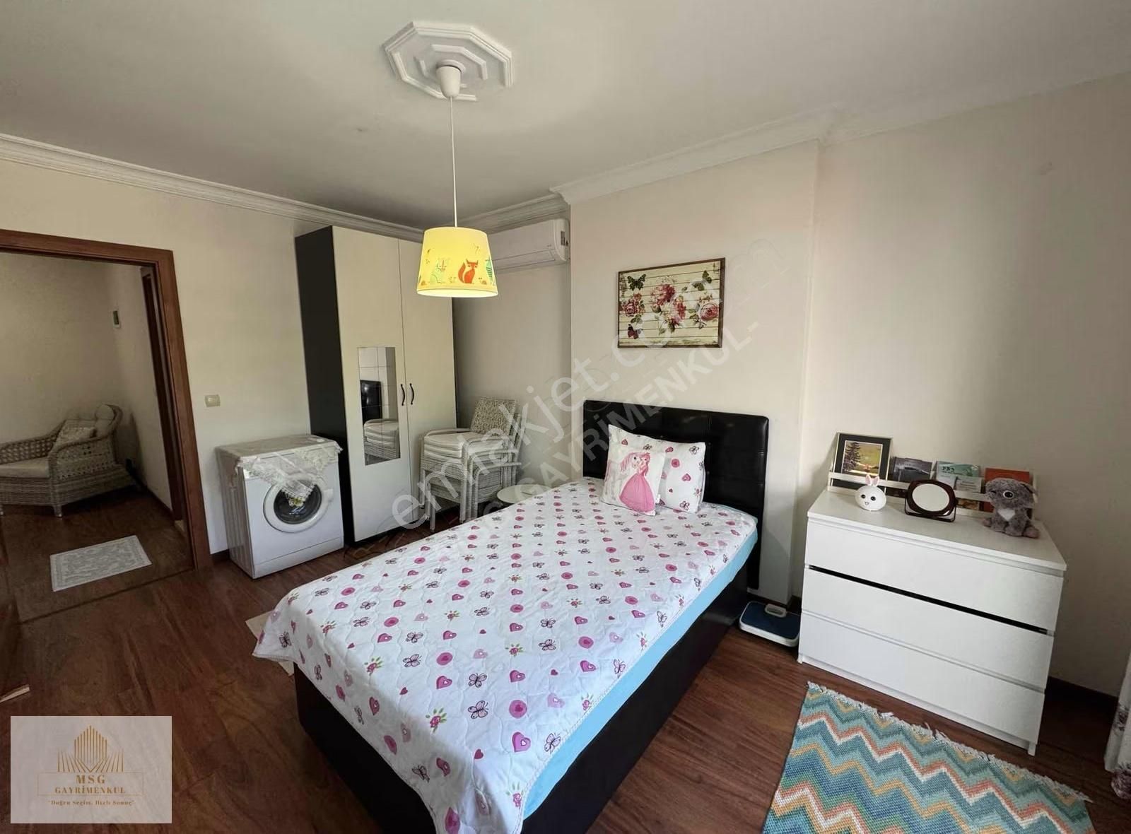 Msg'den Çeşme Ilıca Sahil Yakını Butik Sitede Modern 3+1 Villa - Görsel 41