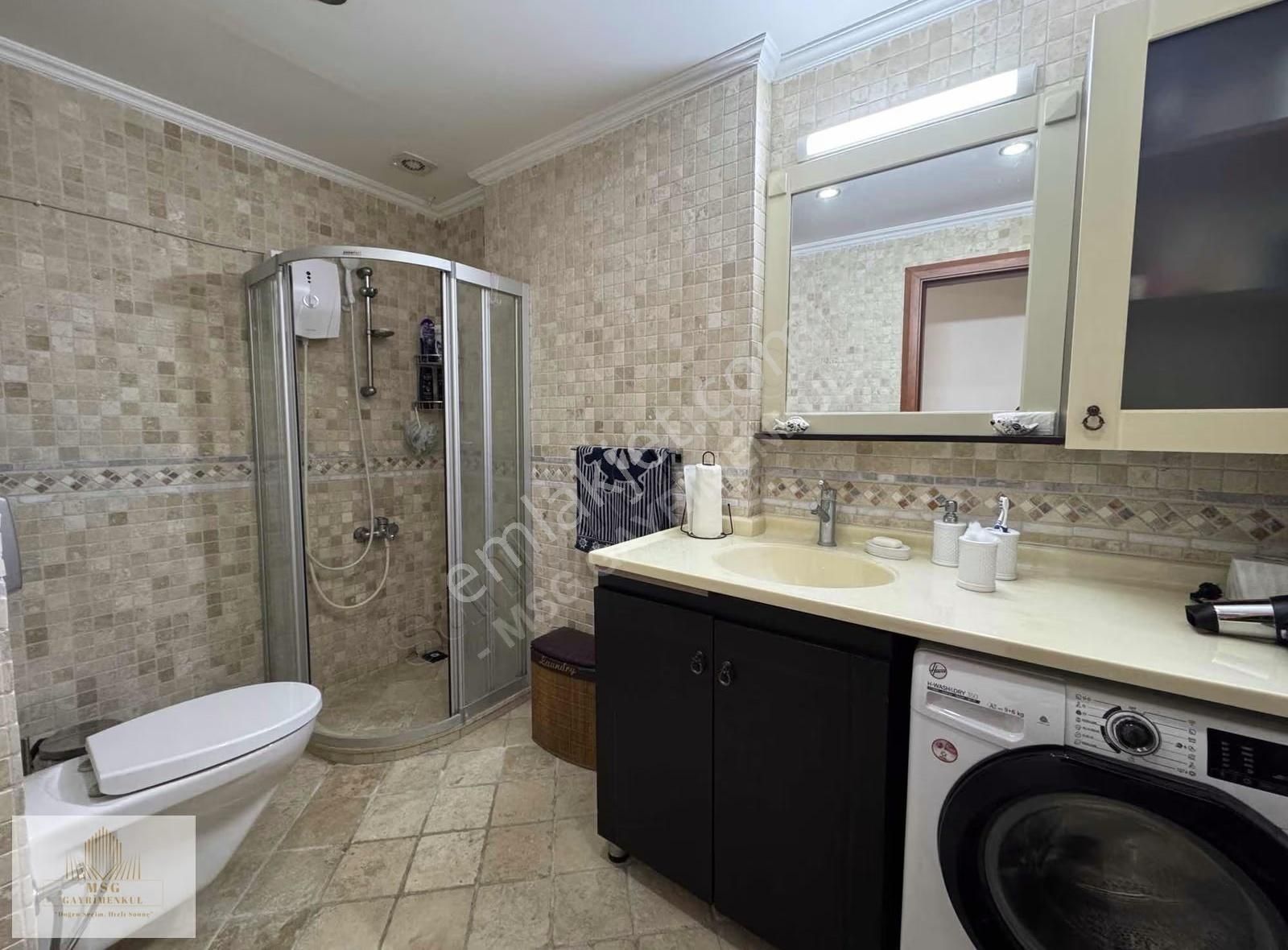 Msg'den Çeşme Ilıca Sahil Yakını Butik Sitede Modern 3+1 Villa - Görsel 21