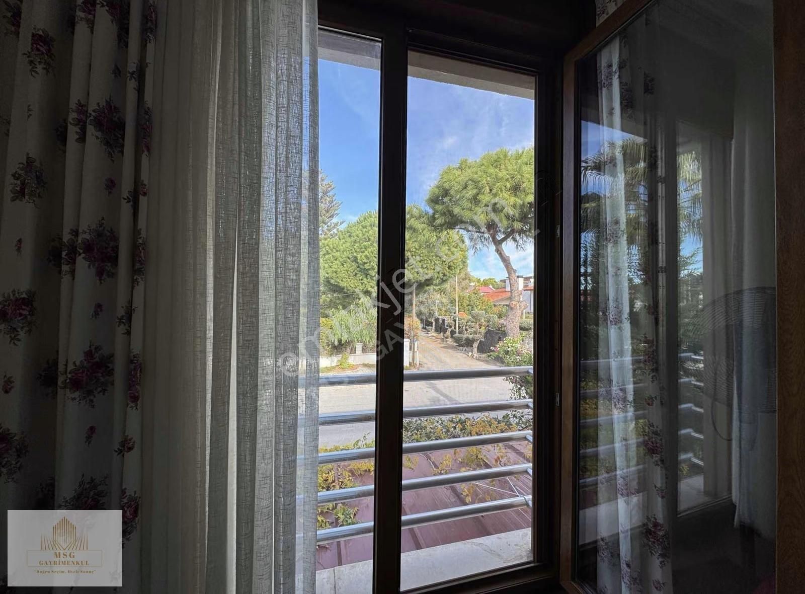 Msg'den Çeşme Ilıca Sahil Yakını Butik Sitede Modern 3+1 Villa - Görsel 45