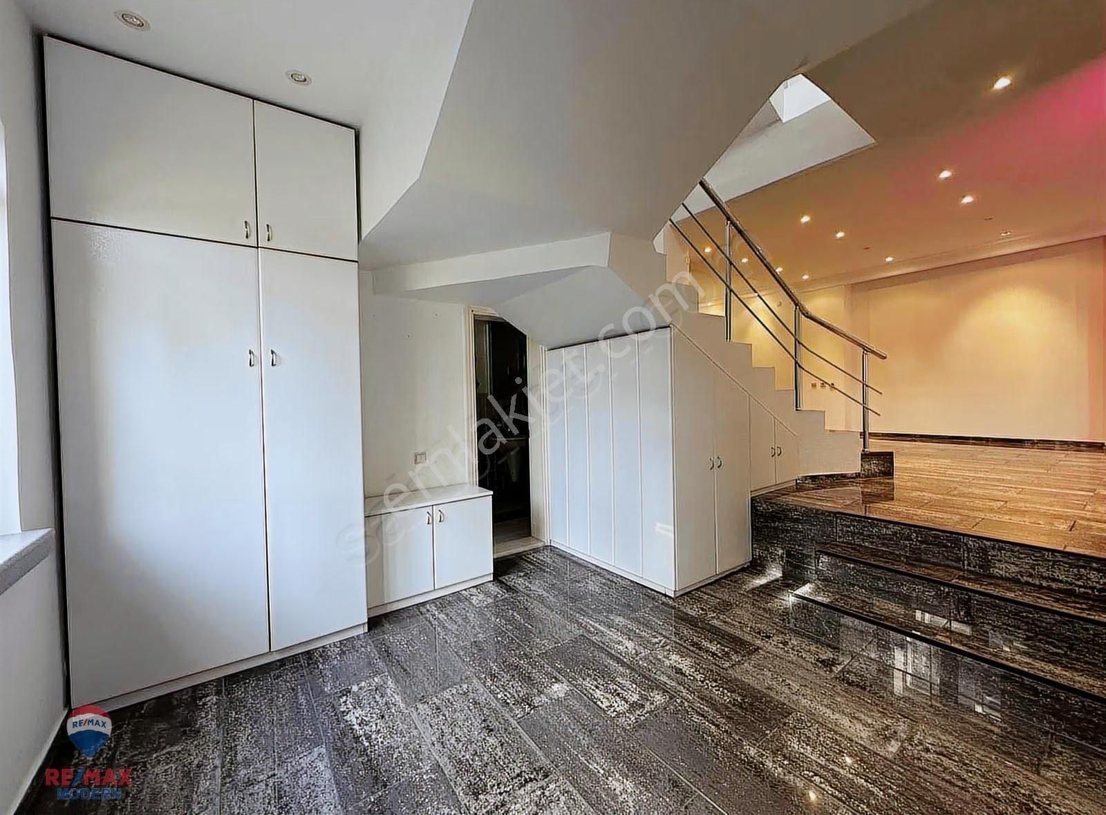 Samet'ten İncesu Yalı Mah Mercan Sitesinde Kiralık Villa - Görsel 5