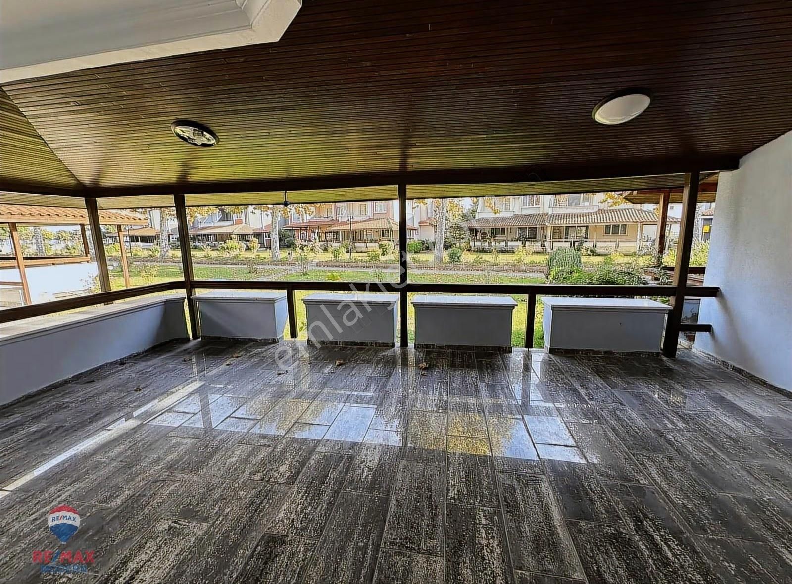 Samet'ten İncesu Yalı Mah Mercan Sitesinde Kiralık Villa - Görsel 27